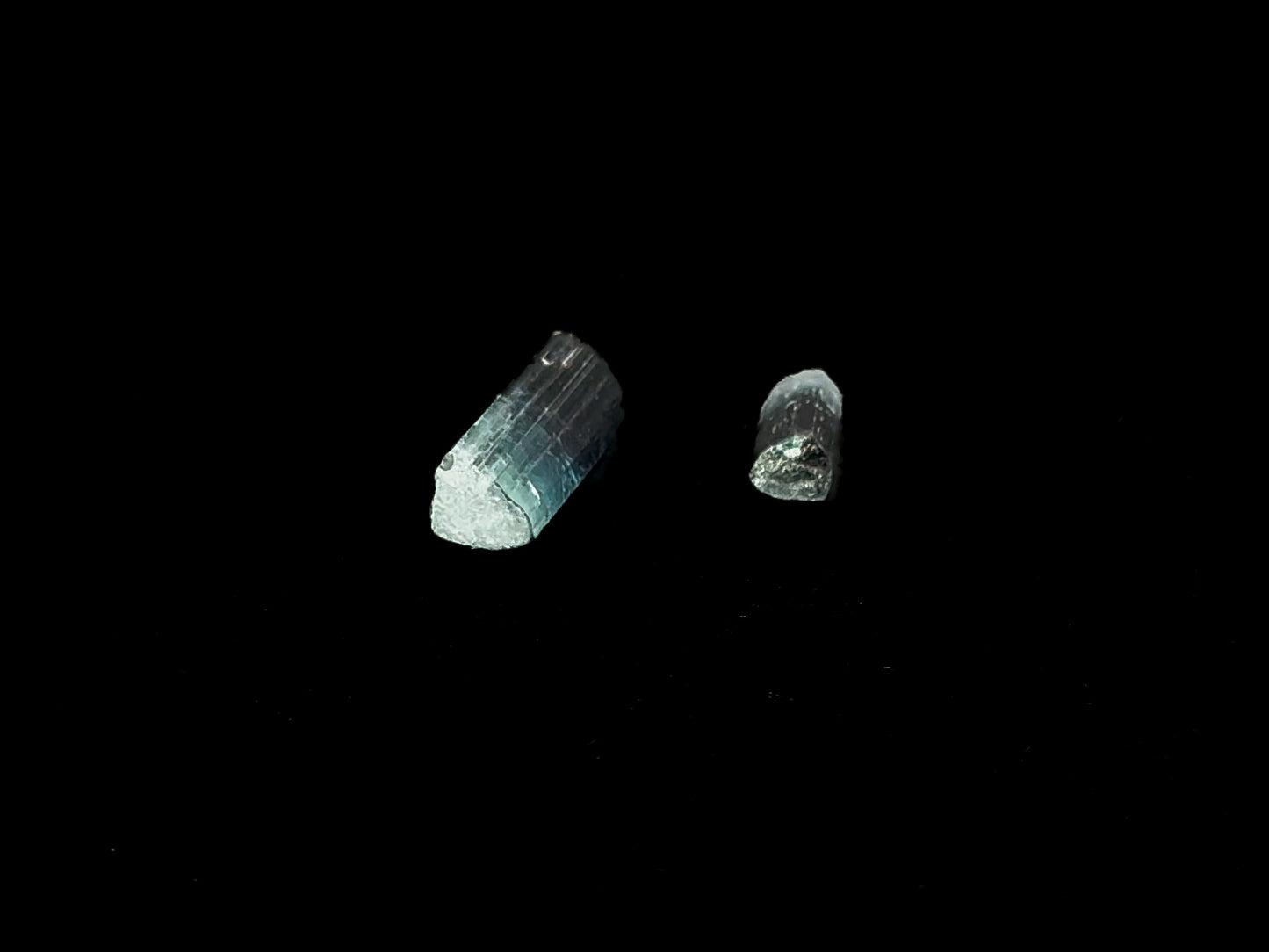 Two-Tone Blue Tourmaline 03