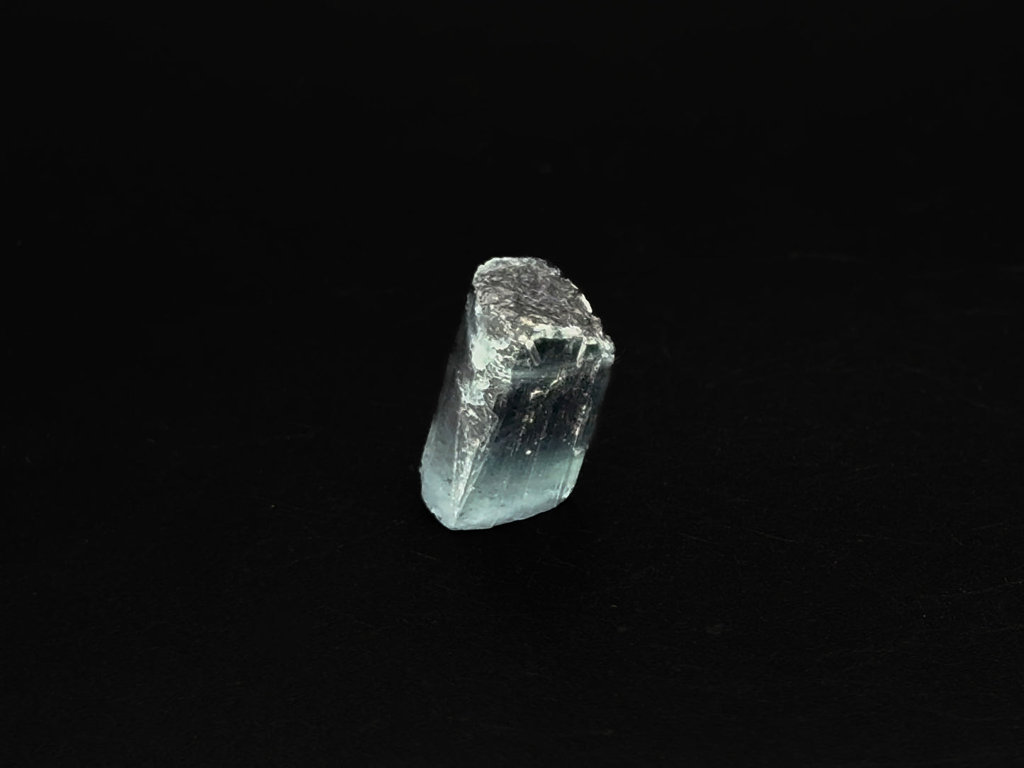 Two-Tone Blue Tourmaline 09