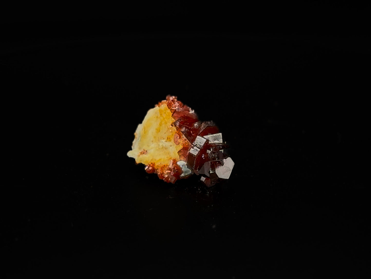 Vanadanite C08