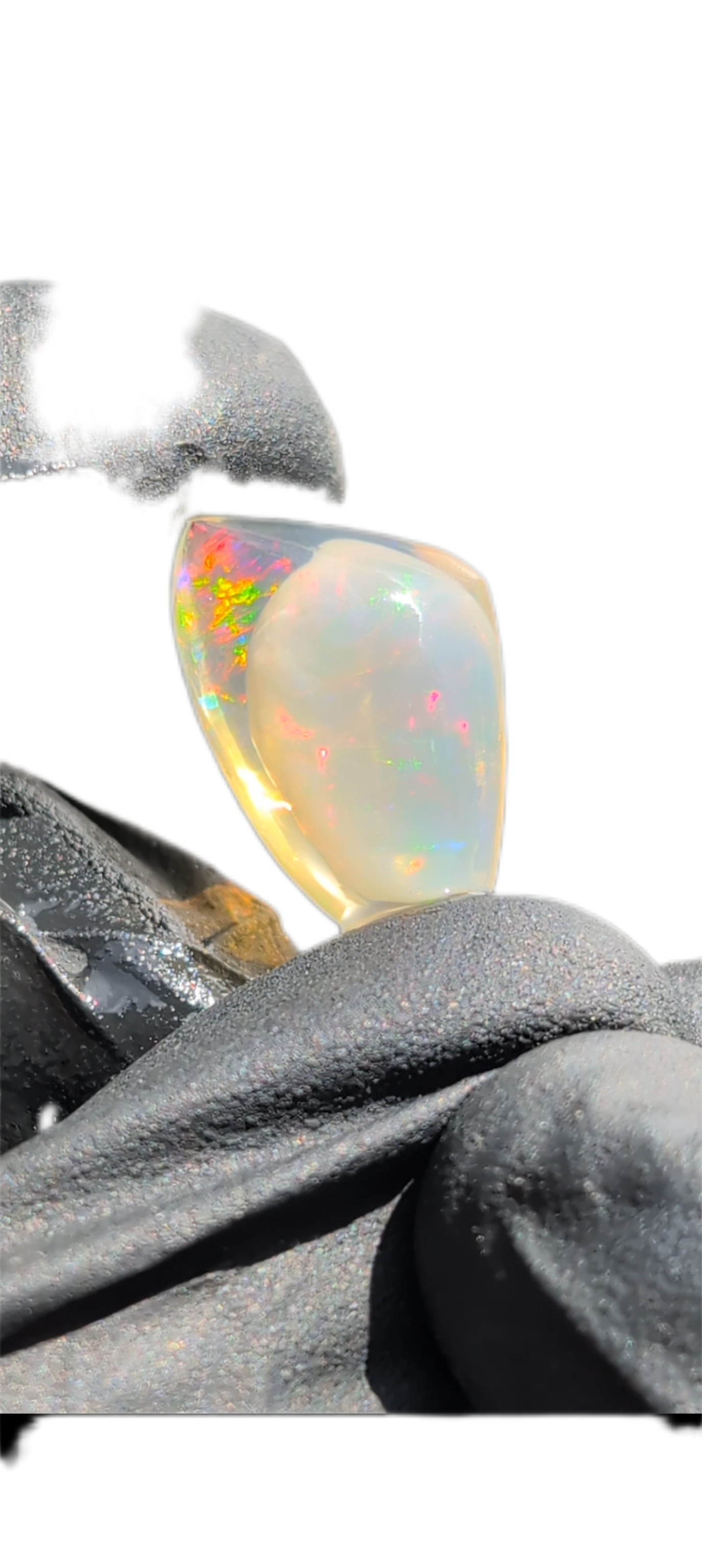 Ethiopian Water Opal 38