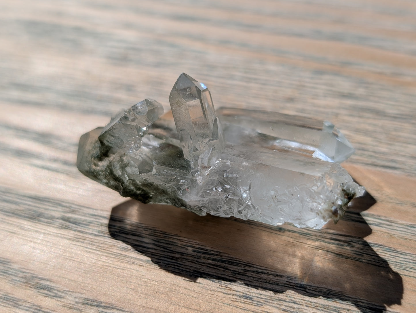 Chlorine Quartz (Moss Quartz) 015