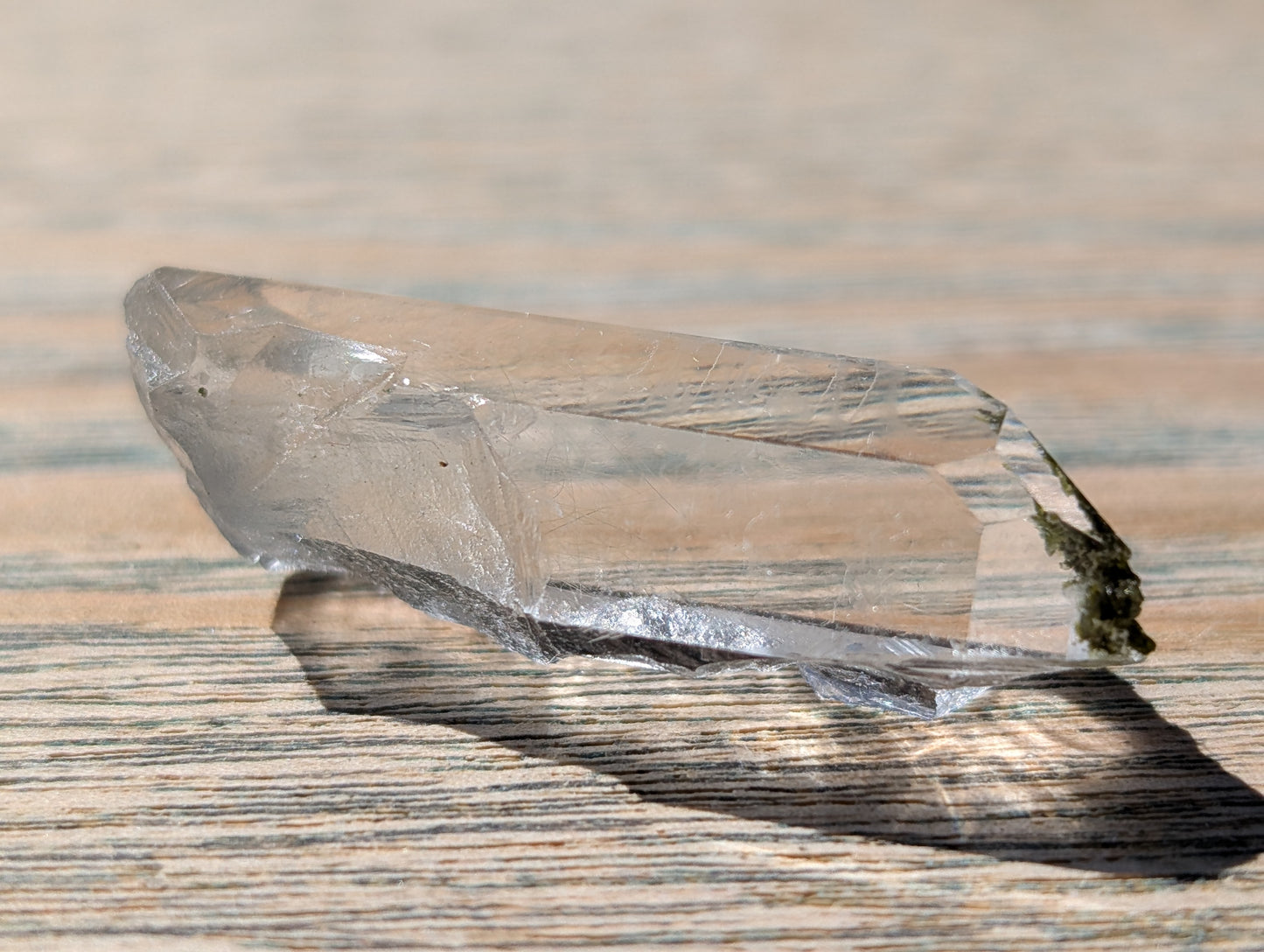 Chlorine Quartz (Moss Quartz) 017