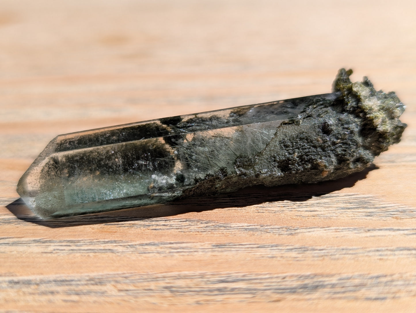 Chlorine Quartz (Moss Quartz) 32