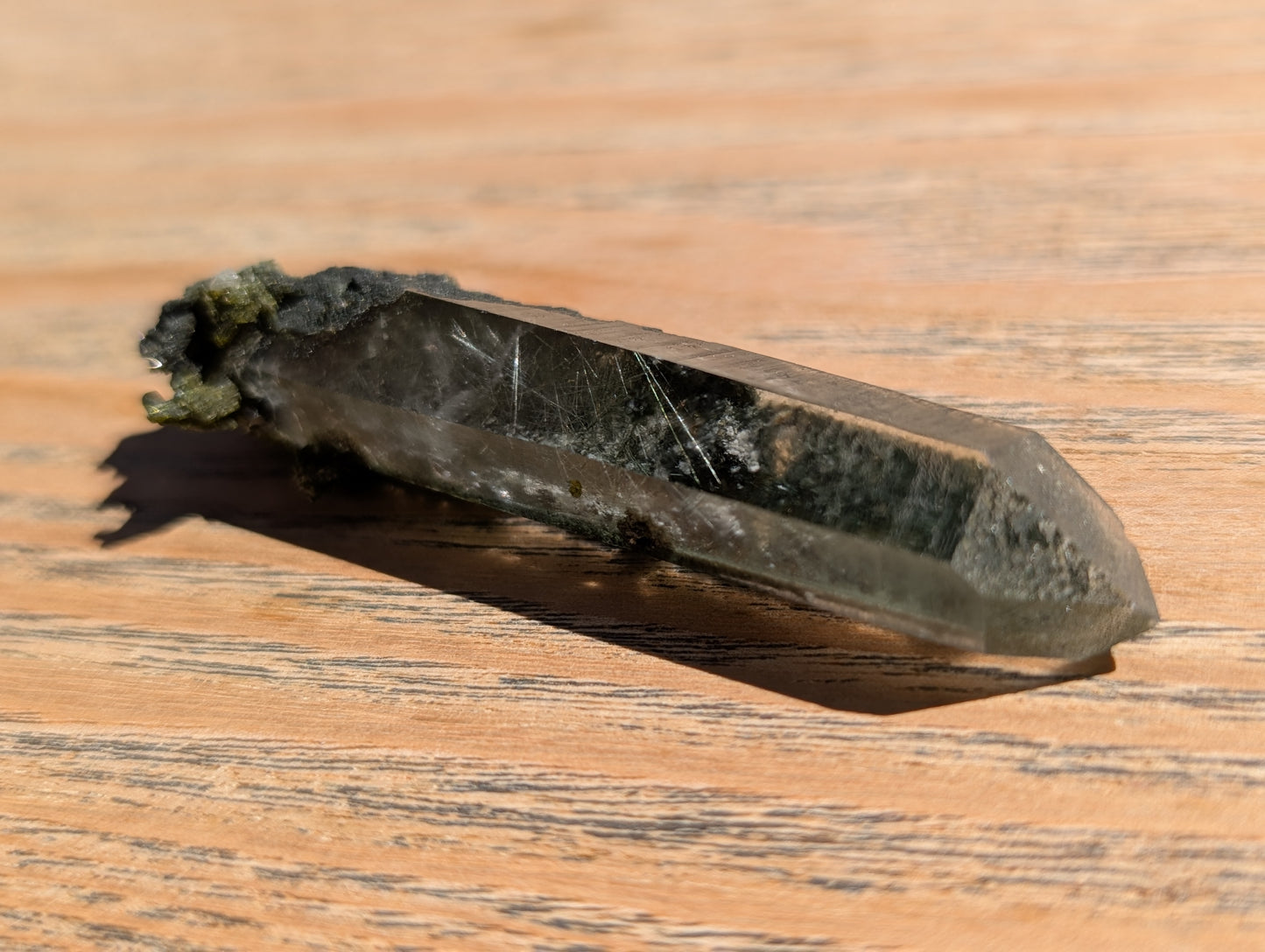 Chlorine Quartz (Moss Quartz) 32