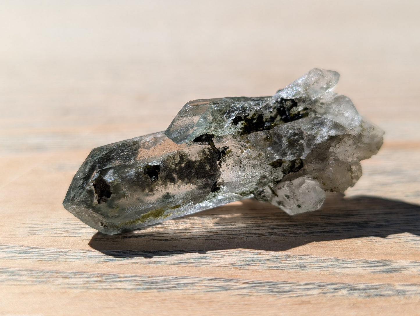 Chlorine Quartz (Moss Quartz) 014