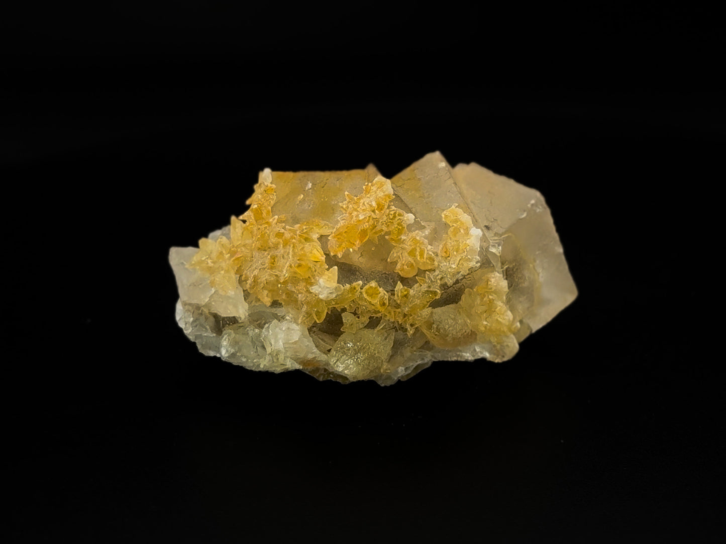 Iron Fluorite 018