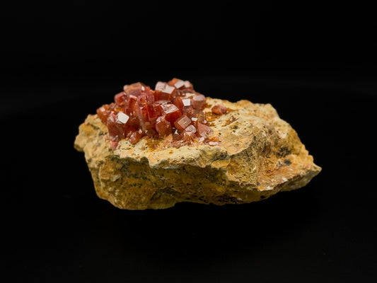 Vanadinite A04