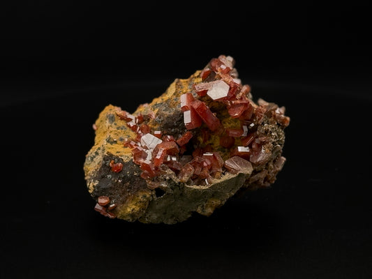 Vanadinite A06