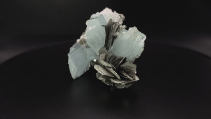 Aquamarine 01