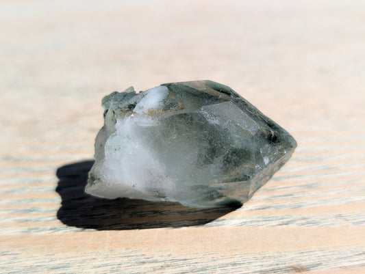 Chlorine Quartz (Moss Quartz) 008