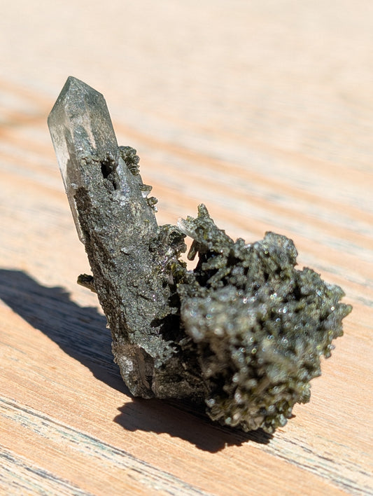 Chlorine Quartz (Moss Quartz) 006