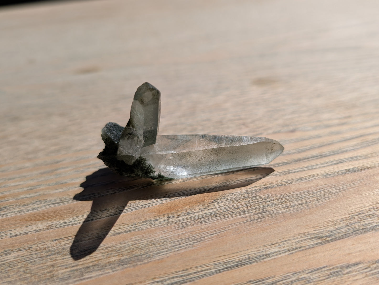 Chlorine Quartz (Moss Quartz) 28